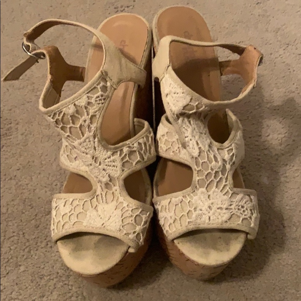 Wedges size 7